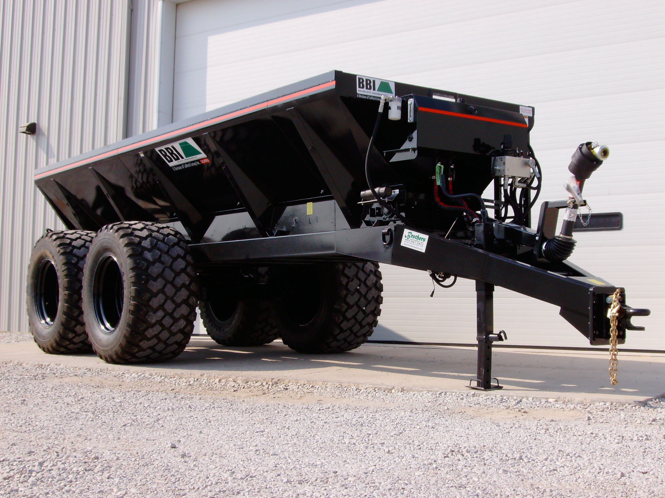 Product Spotlight Manure Spreaders (Presented by Tubeline Mfg